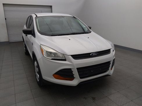 Used 2014 Ford Escape S FWD image 14