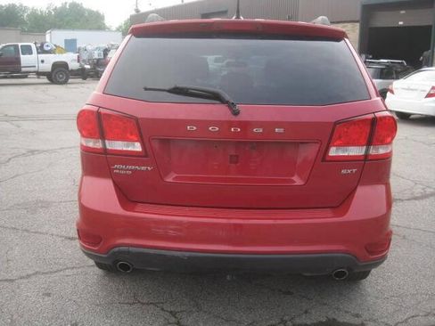 Used 2014 Dodge Journey SXT image 6
