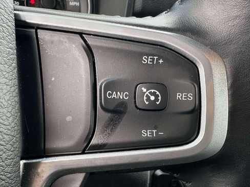 Used 2023 RAM 1500 Big Horn AWD/4WD image 19