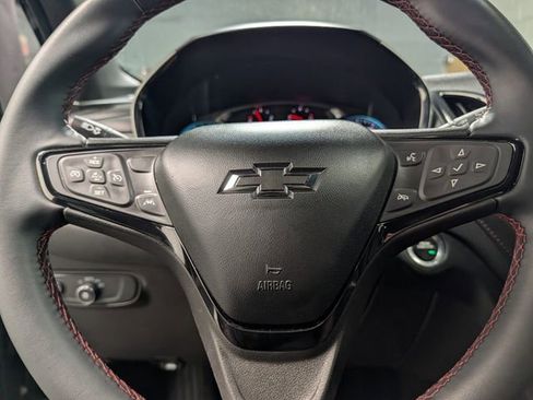 Certified 2024 Chevrolet Equinox RS FWD image 18