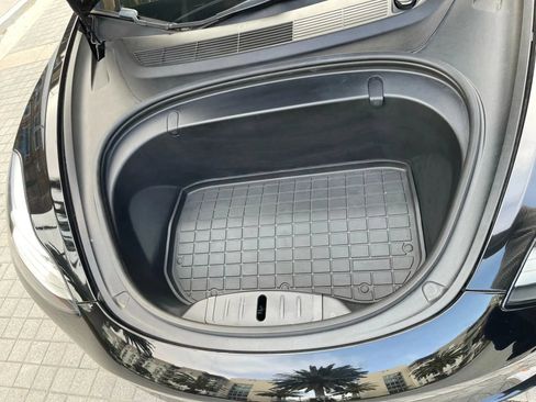 Used 2019 Tesla Model 3 Long Range RWD image 34