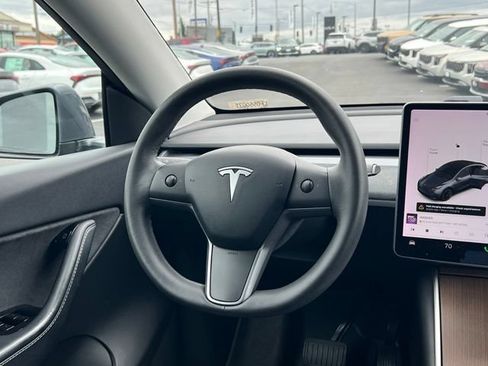 Used 2020 Tesla Model Y Long Range AWD/4WD image 12