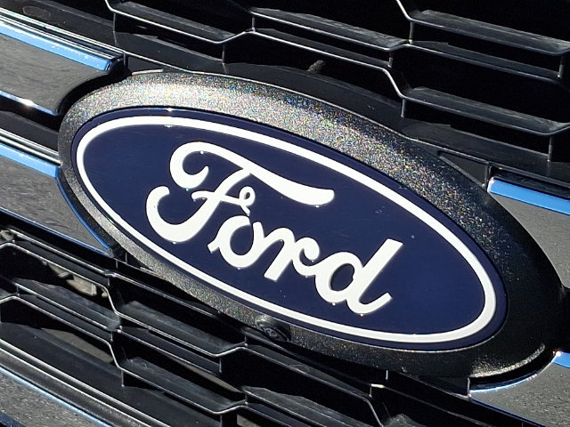 Used 2024 Ford F150 Lariat w/ Equipment Group 502A High AWD/4WD image 32
