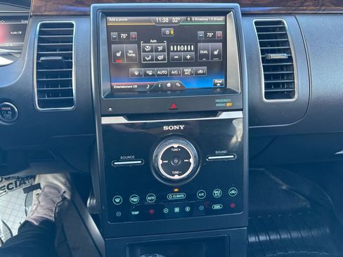 Used 2015 Ford Flex Limited image 31