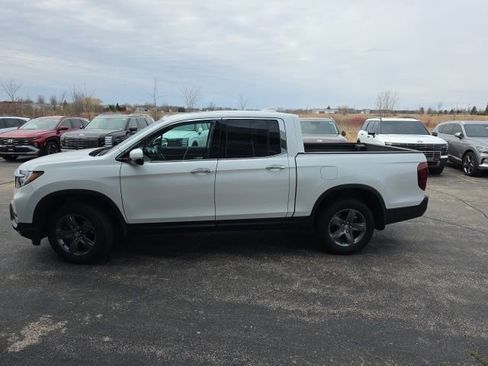 Used 2022 Honda Ridgeline RTL-E image 2