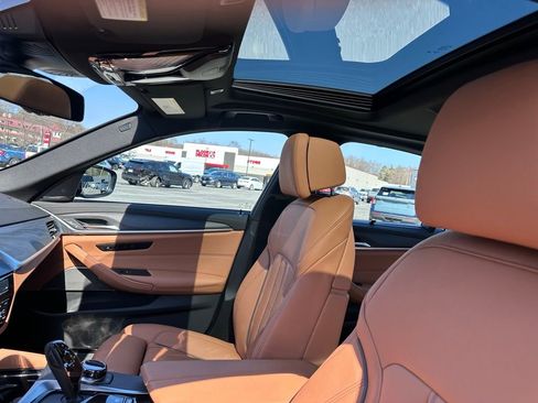 Certified 2023 BMW M550i xDrive w/ Executive Package image 14