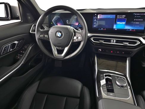 Used 2023 BMW 330i xDrive Sedan w/ Premium Package AWD/4WD image 19