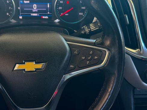 Used 2019 Chevrolet Equinox LT FWD image 28