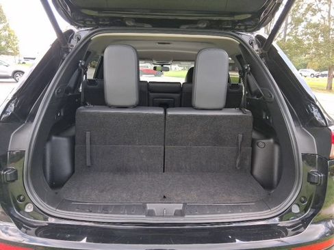 Used 2024 Mitsubishi Outlander image 5