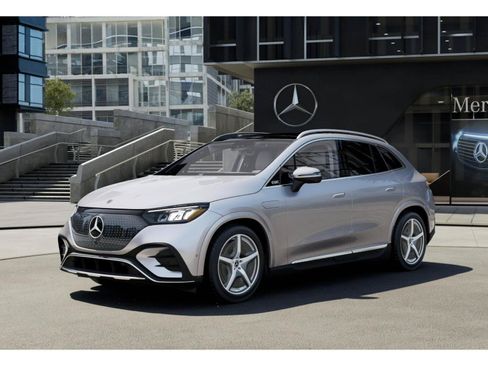 New 2026 Mercedes-Benz EQE 320 4MATIC SUV image 39