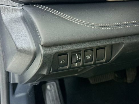 Used 2022 Subaru Outback Limited AWD/4WD image 10