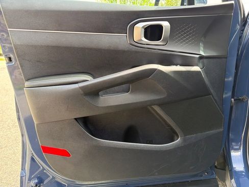 Used 2025 Kia Sorento EX w/ Panoramic Sunroof Package AWD/4WD image 12