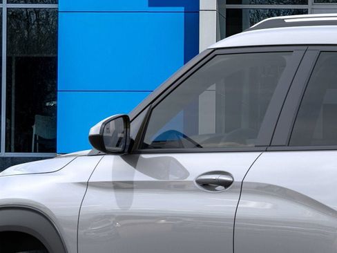 Certified 2026 Chevrolet TrailBlazer LT w/ Convenience Package image 36