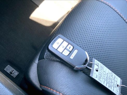 Used 2023 Honda Passport TrailSport image 14