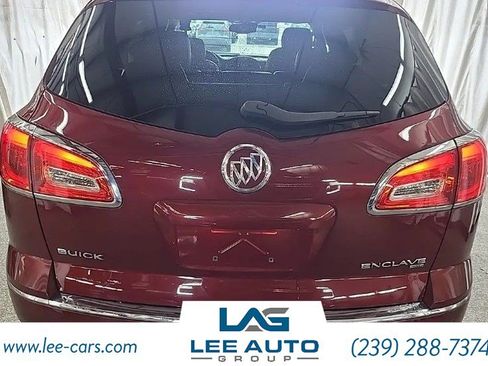 Used 2017 Buick Enclave Premium w/ Experience Buick Package AWD/4WD image 2