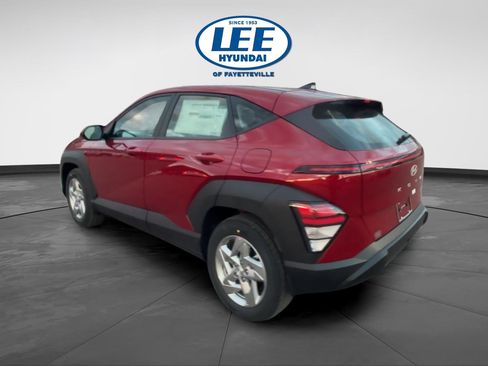 New 2026 Hyundai Kona SE image 5