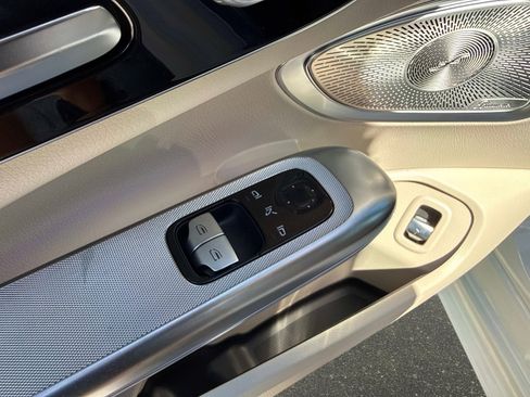 New 2026 Mercedes-Benz CLE 300 4MATIC Coupe image 14