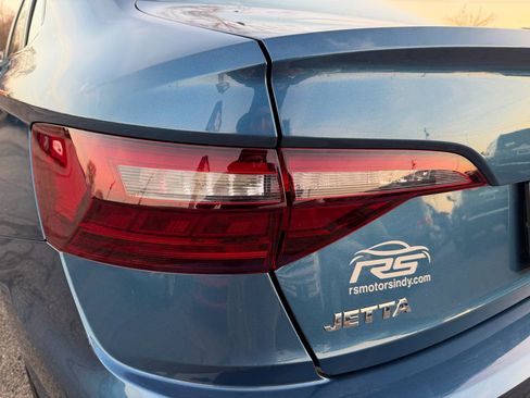 Used 2020 Volkswagen Jetta SE image 23