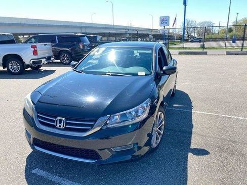 Used 2013 Honda Accord Sport image 24