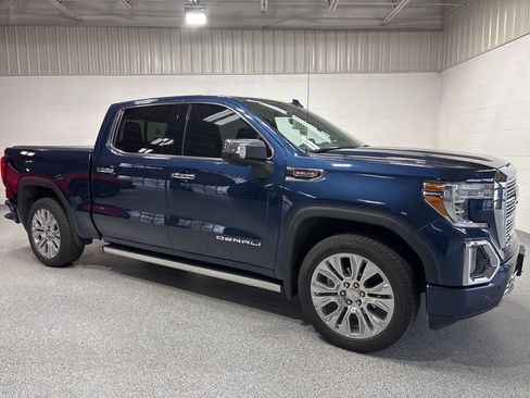 Used 2020 GMC Sierra 1500 Denali w/ Denali Ultimate Package AWD/4WD image 1