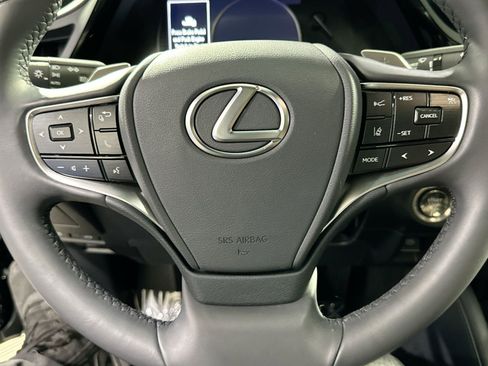 Used 2023 Lexus ES 350 image 18