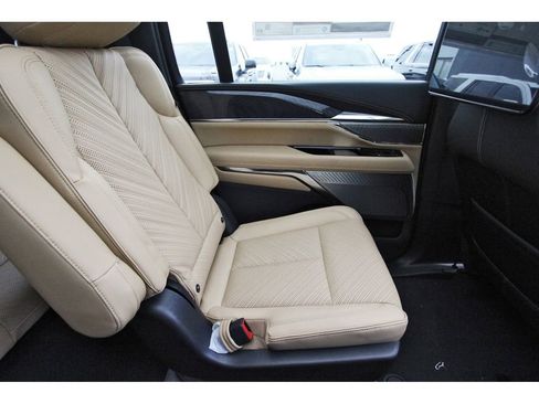 New 2026 Cadillac Escalade IQL Luxury image 11