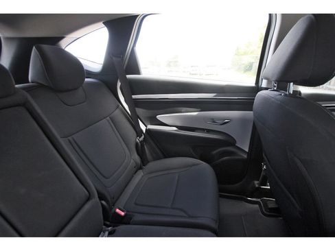 Used 2023 Hyundai Tucson SE FWD image 13