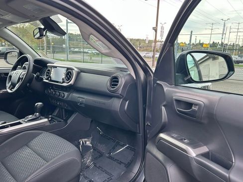 Certified 2023 Toyota Tacoma 4x4 Double Cab w/ Trail Edition image 15