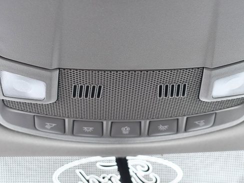 Used 2018 Ford F150 Lariat image 36