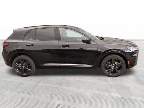 Used 2023 Buick Envision Essence w/ Sport Touring Package AWD/4WD image 4