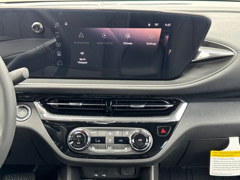 New 2026 Buick Envista Sport Touring FWD image 23