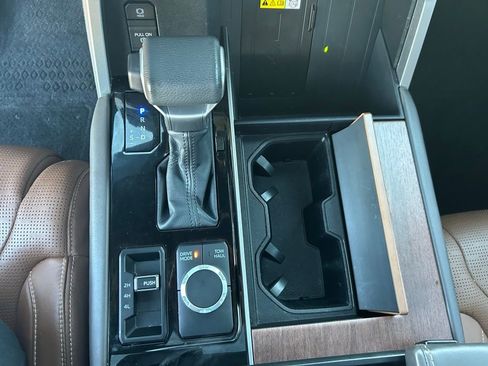 Used 2023 Toyota Tundra 1794 Edition image 21