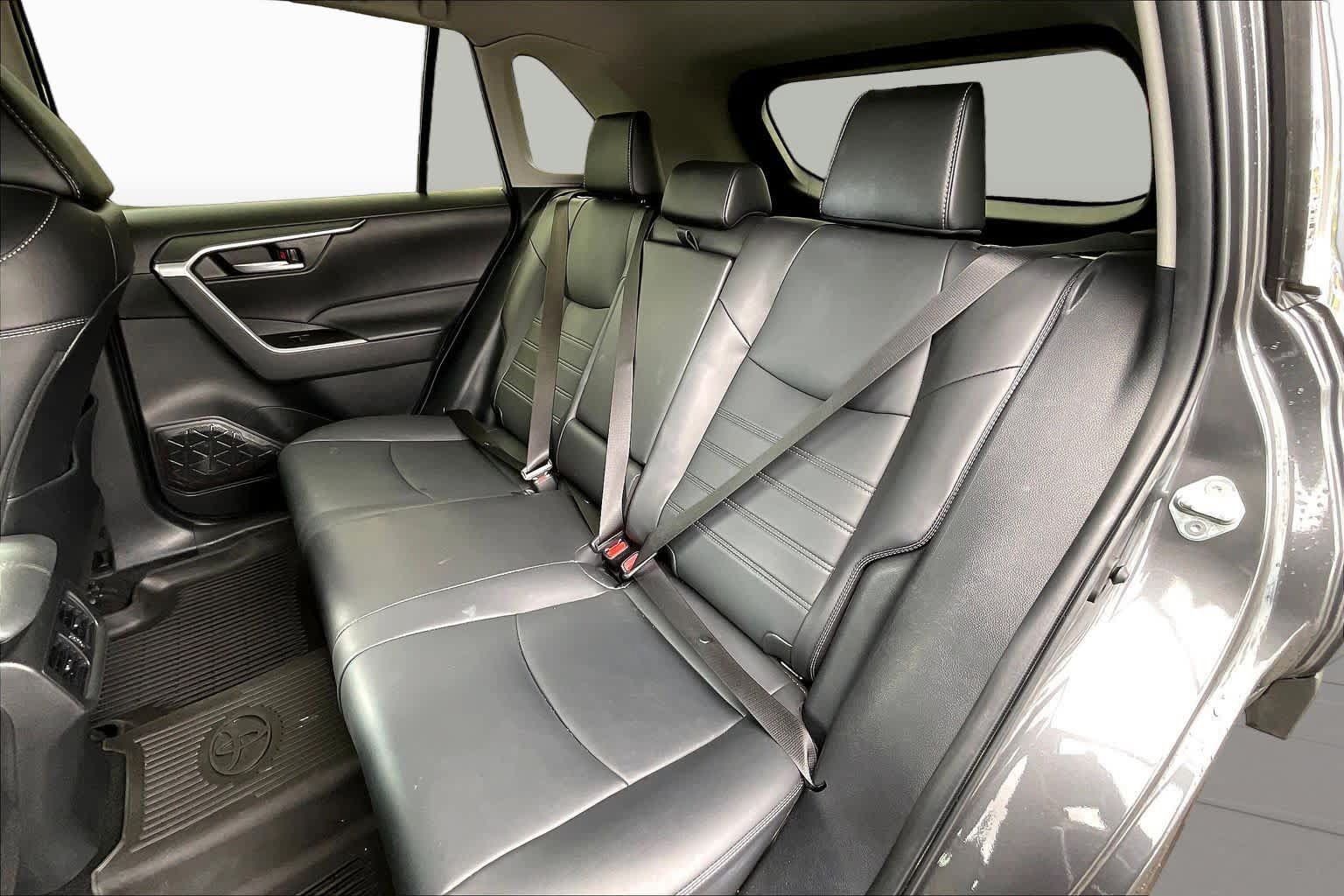 Used 2024 Toyota RAV4 XLE Premium w/ Weather Package FWD image 20