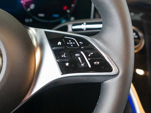 New 2026 Mercedes-Benz GLC 300 4MATIC image 17