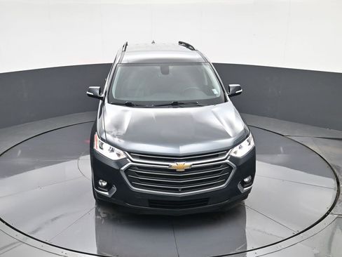 Used 2020 Chevrolet Traverse LT w/ LT Premium Package image 27