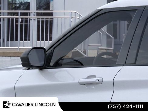 Used 2026 Ford Explorer Active w/ Active Comfort Package AWD/4WD image 20