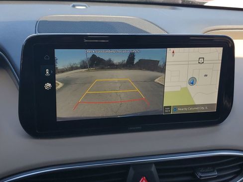 Used 2023 Hyundai Santa Fe SEL image 21