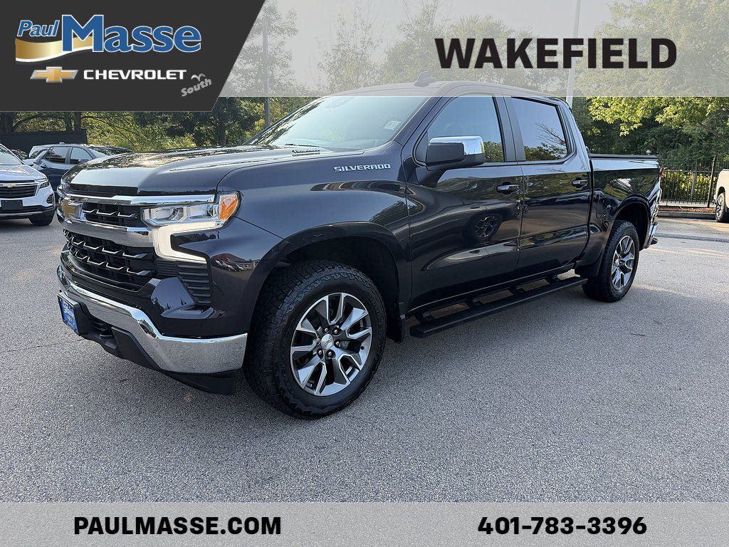 Used 2024 Chevrolet Silverado 1500 LT AWD/4WD image 2