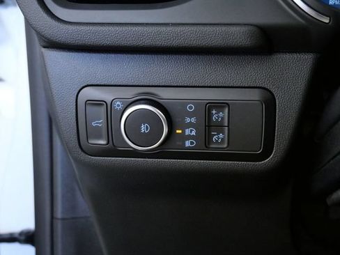 Certified 2025 Ford Escape Platinum AWD/4WD image 23