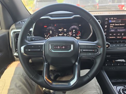 Used 2026 GMC Canyon Elevation w/ Convenience Package AWD/4WD image 19