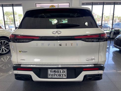 Used 2024 INFINITI QX60 Luxe w/ Cargo Package AWD/4WD image 4