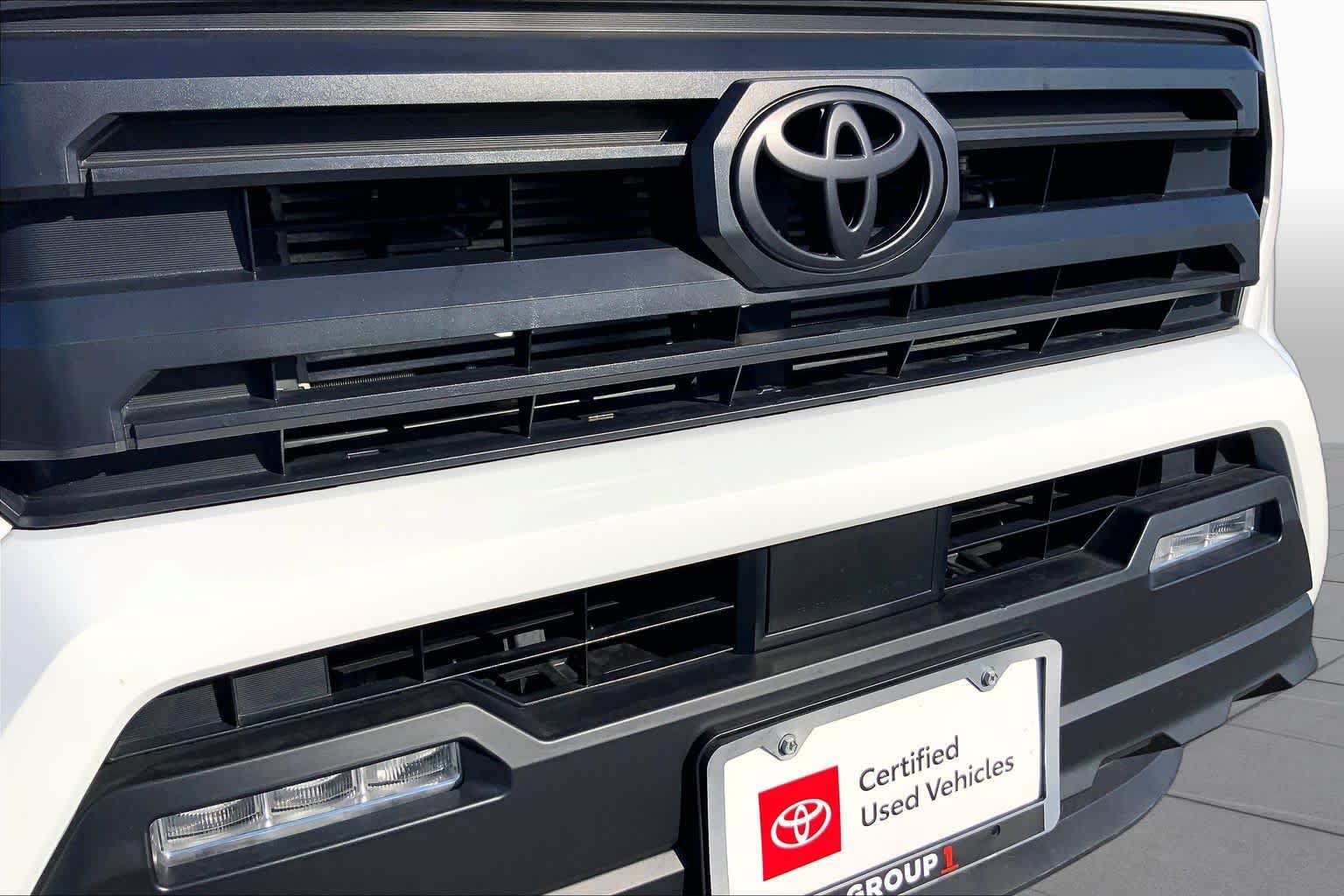 Certified 2026 Toyota Tacoma SR5 AWD/4WD image 29