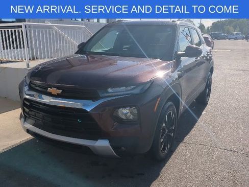 Used 2023 Chevrolet TrailBlazer LT w/ Convenience Package AWD/4WD image 13