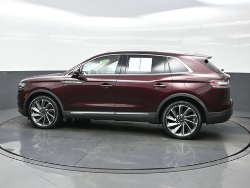 Used 2023 Lincoln Nautilus Reserve w/ Equipment Group 202A AWD/4WD image 3