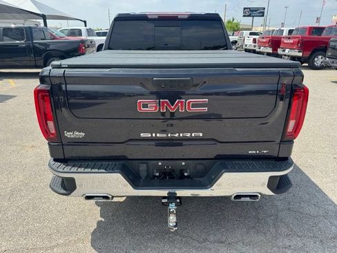 Used 2022 GMC Sierra 1500 SLT w/ SLT Premium Plus Package AWD/4WD image 5