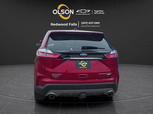 Used 2020 Ford Edge Titanium w/ Equipment Group 301A AWD/4WD image 4
