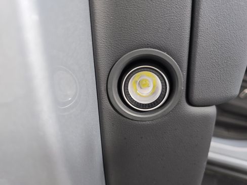 Used 2024 Rivian R1S Adventure Quad AWD/4WD image 33