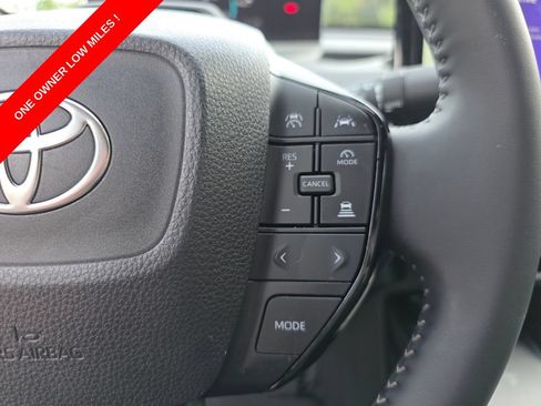Used 2026 Toyota bZ FWD image 31