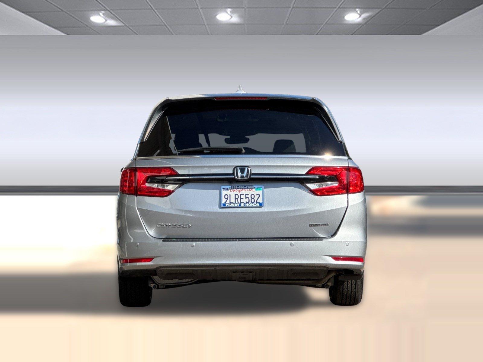 Certified 2024 Honda Odyssey Touring image 10