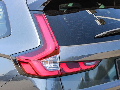 Certified 2026 Honda CR-V Sport Touring image 8